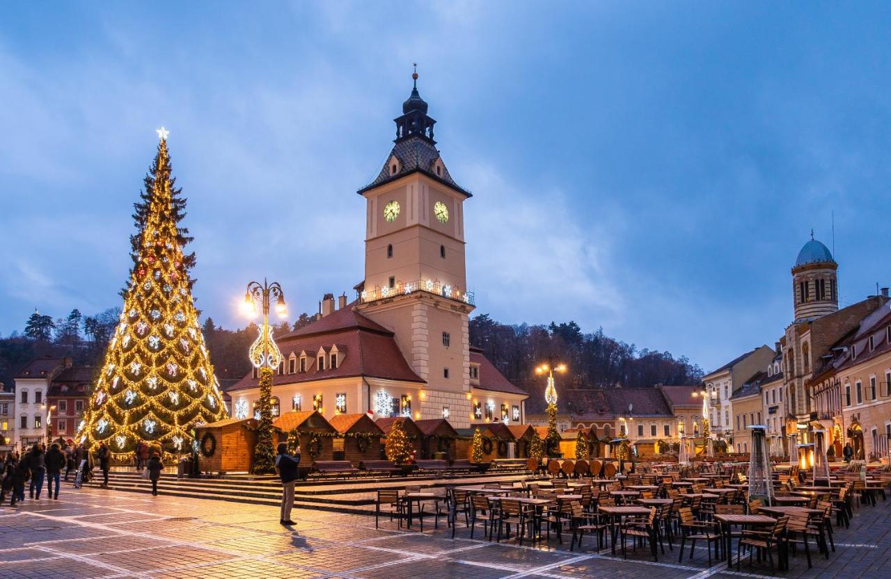 Rossmarkt Haus Hotel Брашов Екстериор снимка